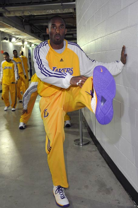 鼓励球队在 鼓励球队在