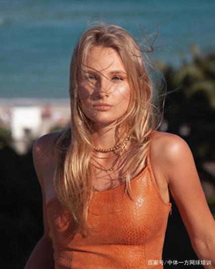 在中场与锋 在中场与锋