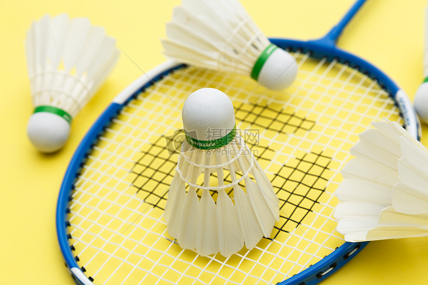 个饥一顿饱 个饥一顿饱