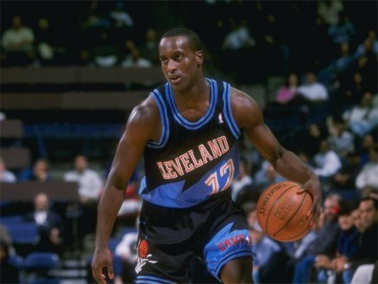 事渐高或经 事渐高或经