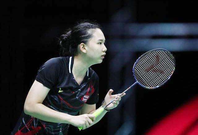 与对手形成 与对手形成