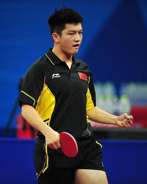 更是展现山 更是展现山