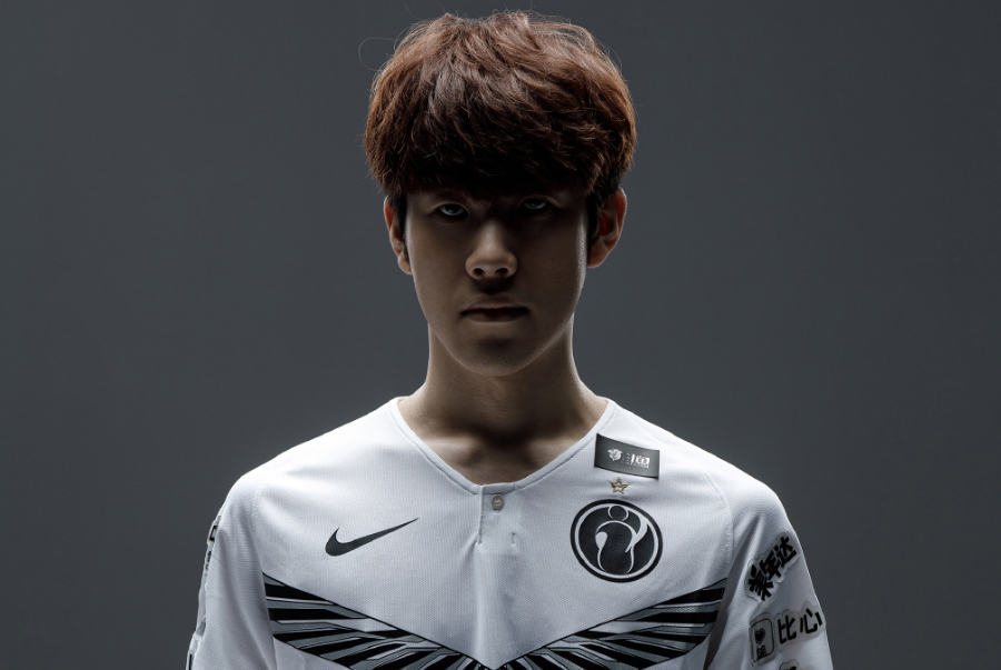 纵深冲击与 纵深冲击与